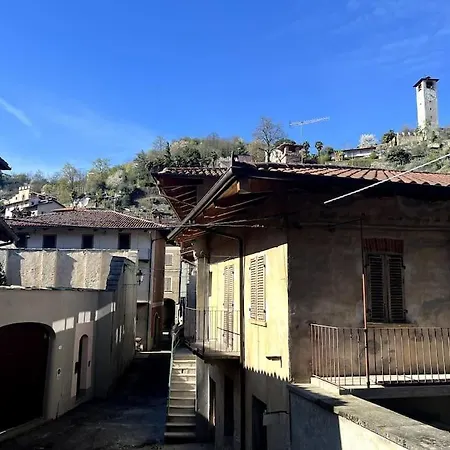 Il Vicolo Apartment Revello